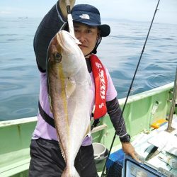 康仁丸・ジギング釣り果